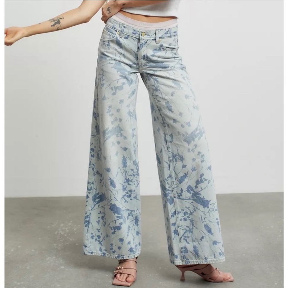 BDG Urban Outfitters Low A-Wide Floral Print Wide Leg Jeans Blue Size‎ 24